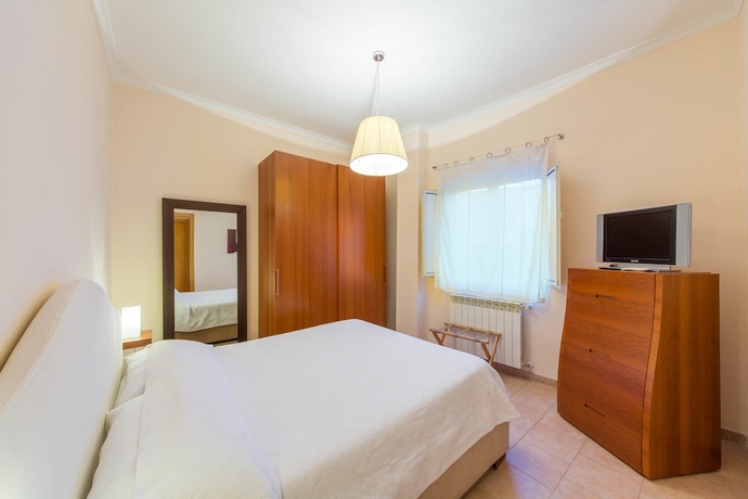 Imagen de la habitación del Apartamentos La Residenza, N&aacute;poles. Foto 14