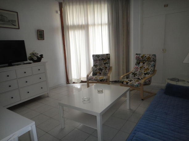 Imagen de la habitación del Apartamentos La Roca Rentals. Foto 7