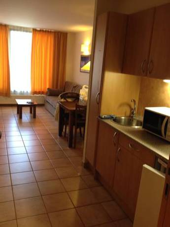 Imagen de la habitación del Apartamentos La Serrera. Foto 14