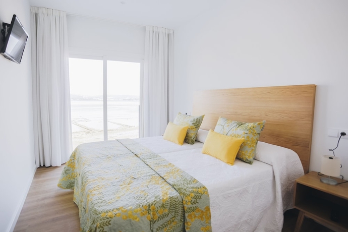 Imagen de la habitación del Apartamentos La Toja, O Grove. Foto 2