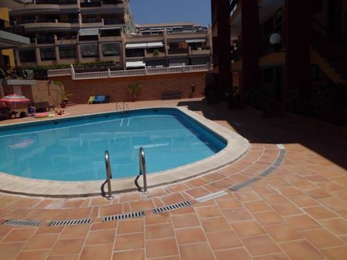 Imagen general del Apartamentos Lago Santiago. Foto 5