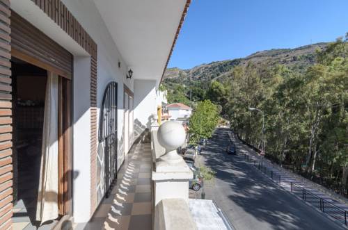 Imagen de los exteriores del Apartamentos Lanjarón Rural. Foto 15