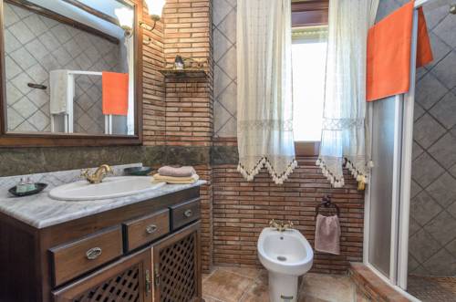 Imagen de la habitación del Apartamentos Lanjarón Rural. Foto 7