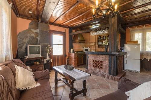 Imagen de la habitación del Apartamentos Lanjarón Rural. Foto 9