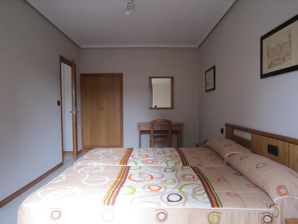 Imagen de la habitación del Apartamentos Laredo Playa. Foto 3