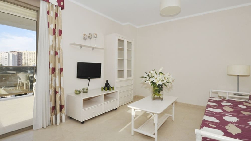 Imagen de la habitación del Apartamentos Larimar, Calpe. Foto 15