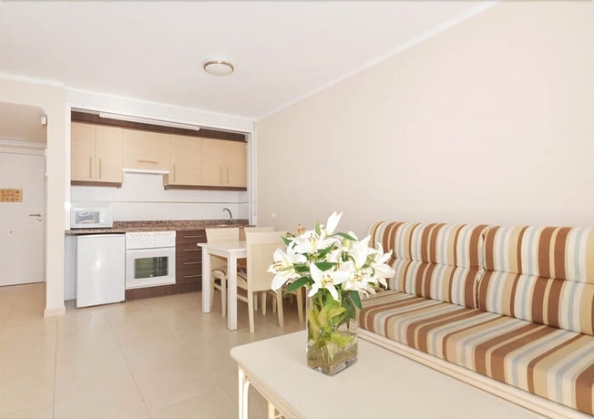 Imagen de la habitación del Apartamentos Larimar, Calpe. Foto 18