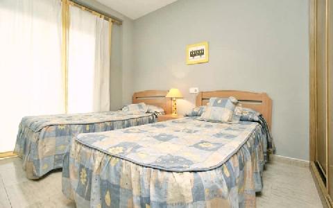 Imagen de la habitación del Apartamentos Larimar Salou. Foto 4