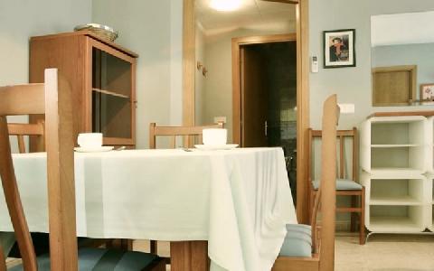 Imagen de la habitación del Apartamentos Larimar Salou. Foto 5