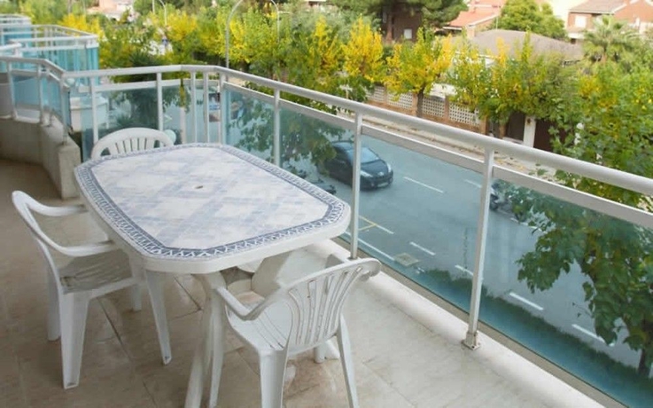 Imagen de la habitación del Apartamentos Larimar, Salou. Foto 4