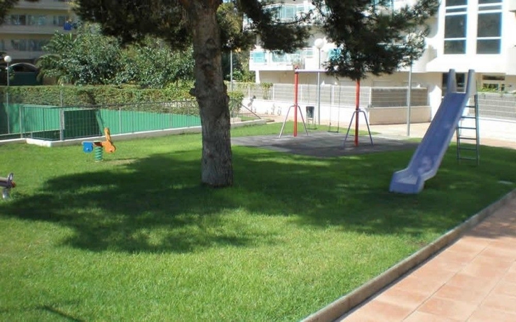 Imagen de los exteriores del Apartamentos Larimar, Salou. Foto 9