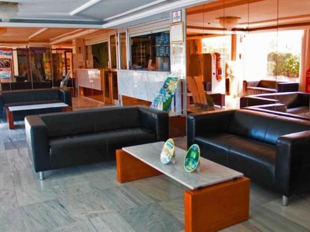 Imagen general del Apartamentos Las Arenas, Playa del Inglés. Foto 3