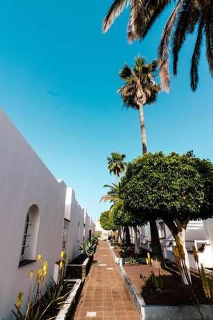Imagen de los exteriores del Apartamentos Las Casitas de Corralejo. Foto 7