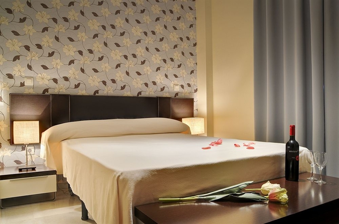 Imagen de la habitación del Apartamentos Las Cruces, Sevilla. Foto 7