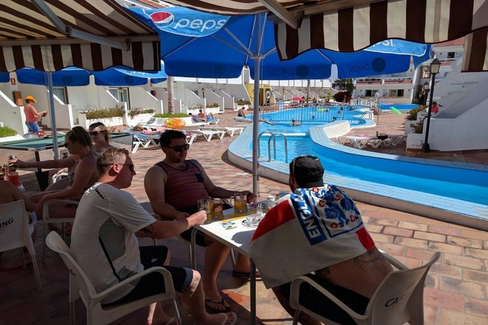 Imagen general del Apartamentos Las Floritas. Foto 9