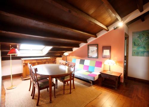 Imagen de la habitación del Apartamentos Las Nieves, Poo de Llanes. Foto 4