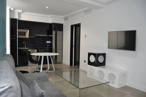 Imagen general del Apartamentos Las Palmeras, Palma del Río. Foto 4