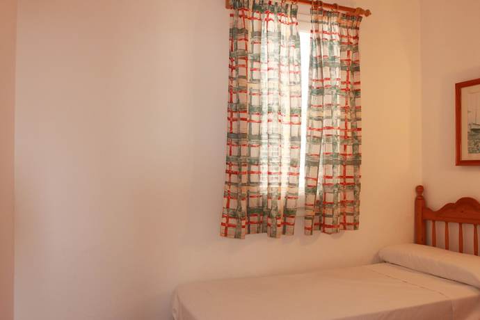 Imagen de la habitación del Apartamentos Las P&eacute;rgolas, Son Parc. Foto 4