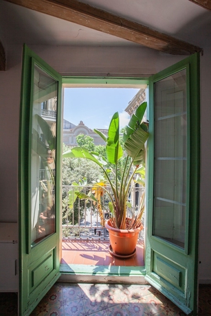 Imagen de la habitación del Apartamentos Las Ramblas Pasaje Bacardi Apartments. Foto 5