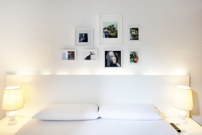 Imagen de la habitación del Apartamentos Las Ramblas Pasaje Bacardi Apartments. Foto 6