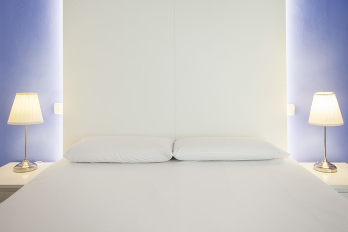 Imagen de la habitación del Apartamentos Las Ramblas Pasaje Bacardi Apartments. Foto 16