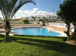 Imagen de la piscina del Apartamentos Las Rosas de Capistrano. Foto 8