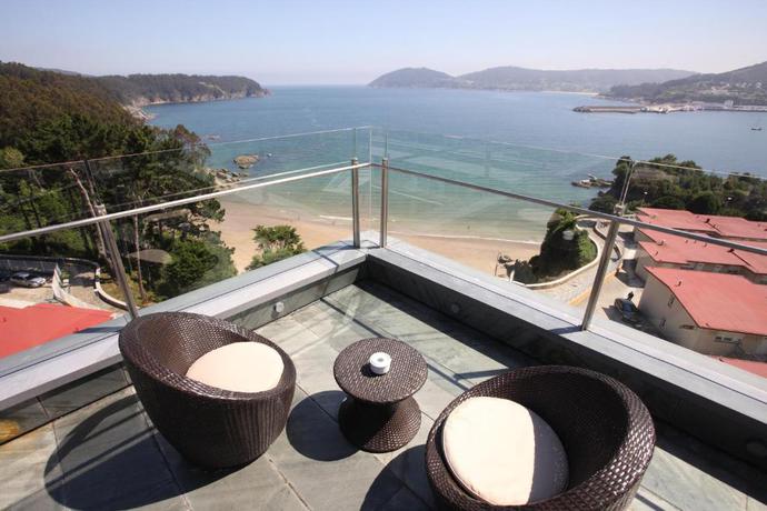 Imagen general del Apartamentos Las Sirenas, Viveiro. Foto 1