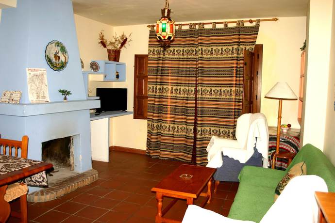 Imagen de la habitación del Apartamentos Las Terrazas, Bubi&oacute;n ( Alpujarra ). Foto 5