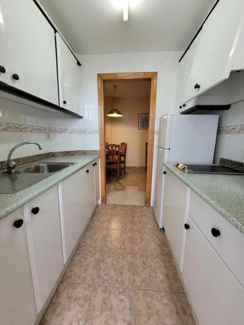 Imagen de la habitación del Apartamentos Las Torres Gardens - Fincas Benidorm. Foto 2
