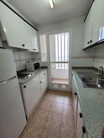 Imagen de la habitación del Apartamentos Las Torres Gardens - Fincas Benidorm. Foto 3