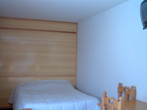 Imagen general del Apartamentos Las Tuyas Residencial. Foto 7