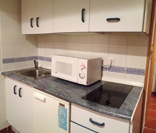 Imagen general del Apartamentos Las Tuyas Residencial. Foto 9