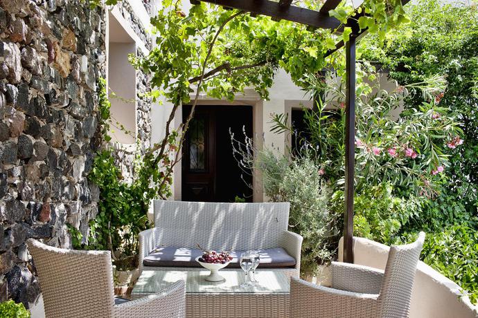 Imagen general del Apartamentos Lava Suites and Lounge. Foto 3