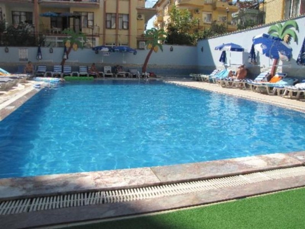 Imagen general del Apartamentos Lavinia Apart Hotel. Foto 3