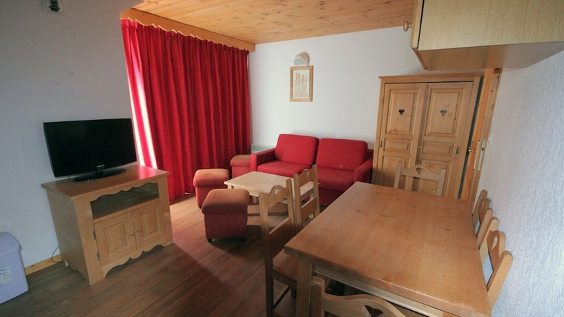 Imagen de la habitación del Apartamentos L'ecrin Des Neiges. Foto 13