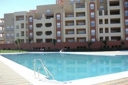 Imagen de la piscina del Apartamentos Leo Alcaudon - Alcaravan. Foto 5