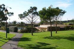 Imagen de los exteriores del Apartamentos Leo Alcaudon - Alcaravan. Foto 4
