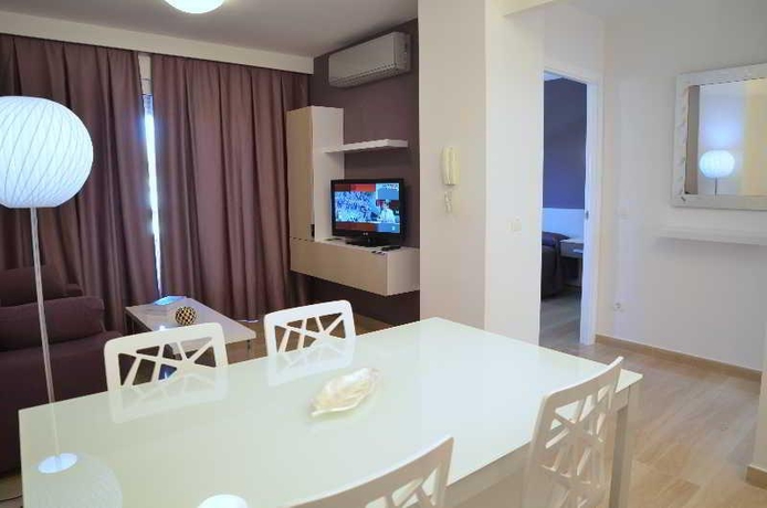 Imagen general del Apartamentos Leo Canela. Foto 5