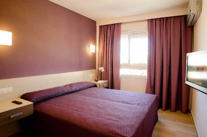 Imagen general del Apartamentos Leo Canela. Foto 11