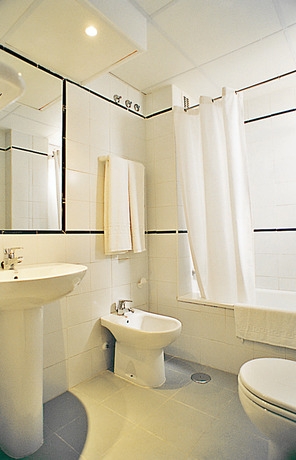 Imagen de la habitación del Apartamentos Leo Islamar. Foto 8