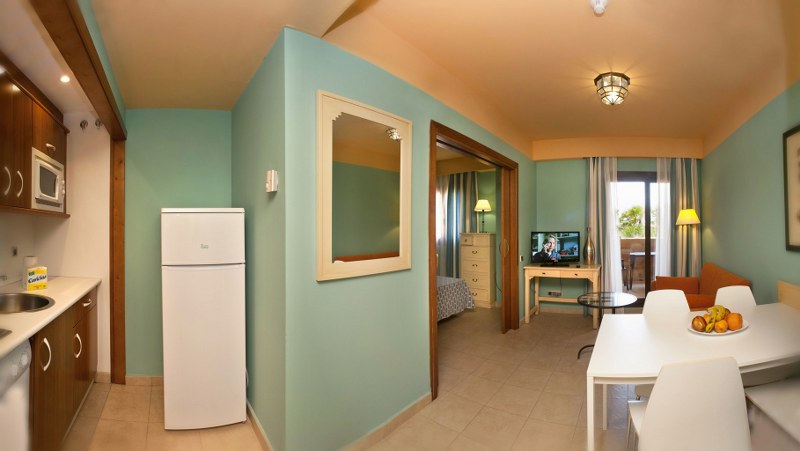 Imagen de la habitación del Apartamentos Leo Jardines De Isla Canela. Foto 8