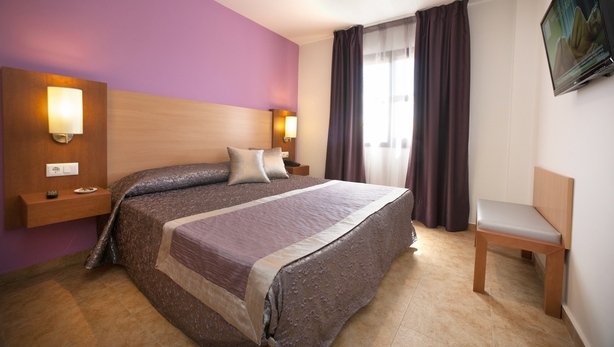 Imagen de la habitación del Apartamentos Leo Punta Umbria- Adults Only. Foto 7