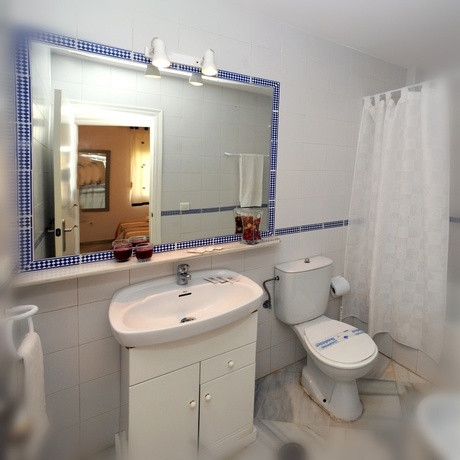 Imagen de la habitación del Apartamentos Leo Varios Islantilla. Foto 2