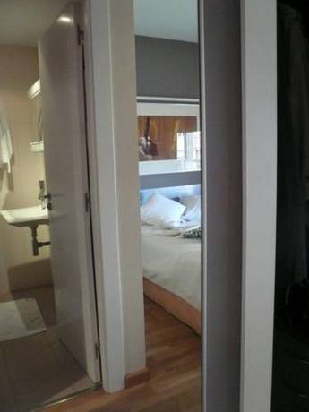 Imagen de la habitación del Apartamentos León, León. Foto 3