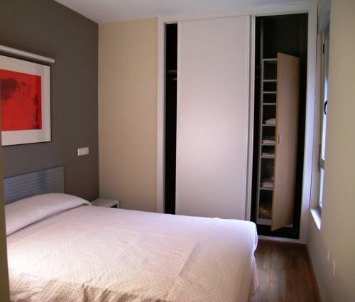Imagen de la habitación del Apartamentos León, León. Foto 6