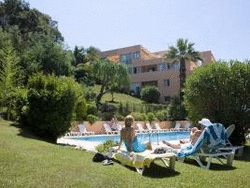 Imagen de la piscina del Apartamentos Les Terrases du Mont Blanc. Foto 8