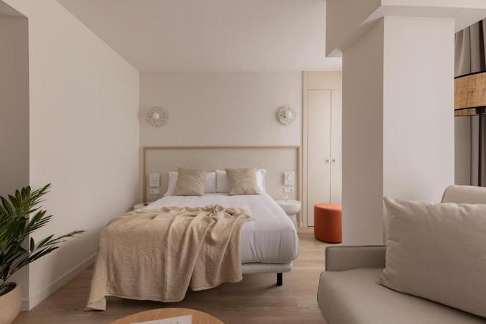 Imagen de la habitación del Apartamentos L&iacute;bere Alicante Rambla. Foto 6