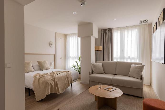Imagen general del Apartamentos Líbere Alicante Rambla. Foto 1