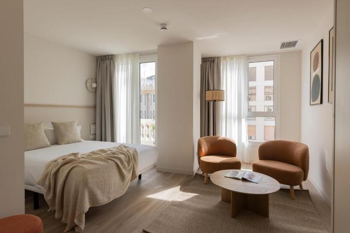 Imagen de la habitación del Apartamentos L&iacute;bere Alicante Rambla. Foto 16