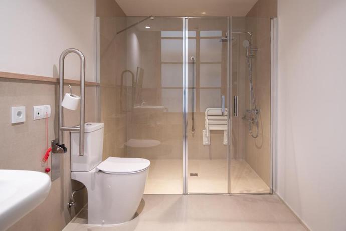 Imagen de la habitación del Apartamentos L&iacute;bere M&aacute;laga Plaza del Siglo. Foto 7